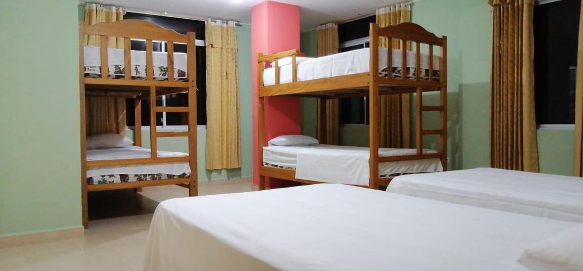 Hotel Internacional En Atacames Zewnętrze zdjęcie