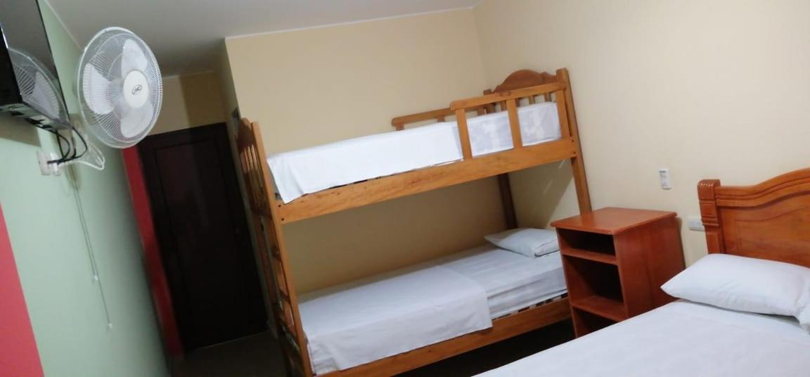 Hotel Internacional En Atacames Zewnętrze zdjęcie